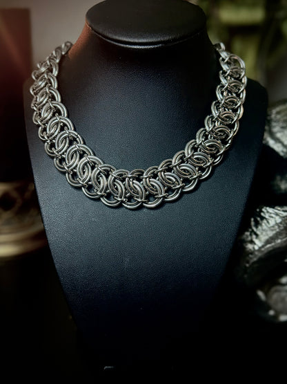 Entwined Neck Chain